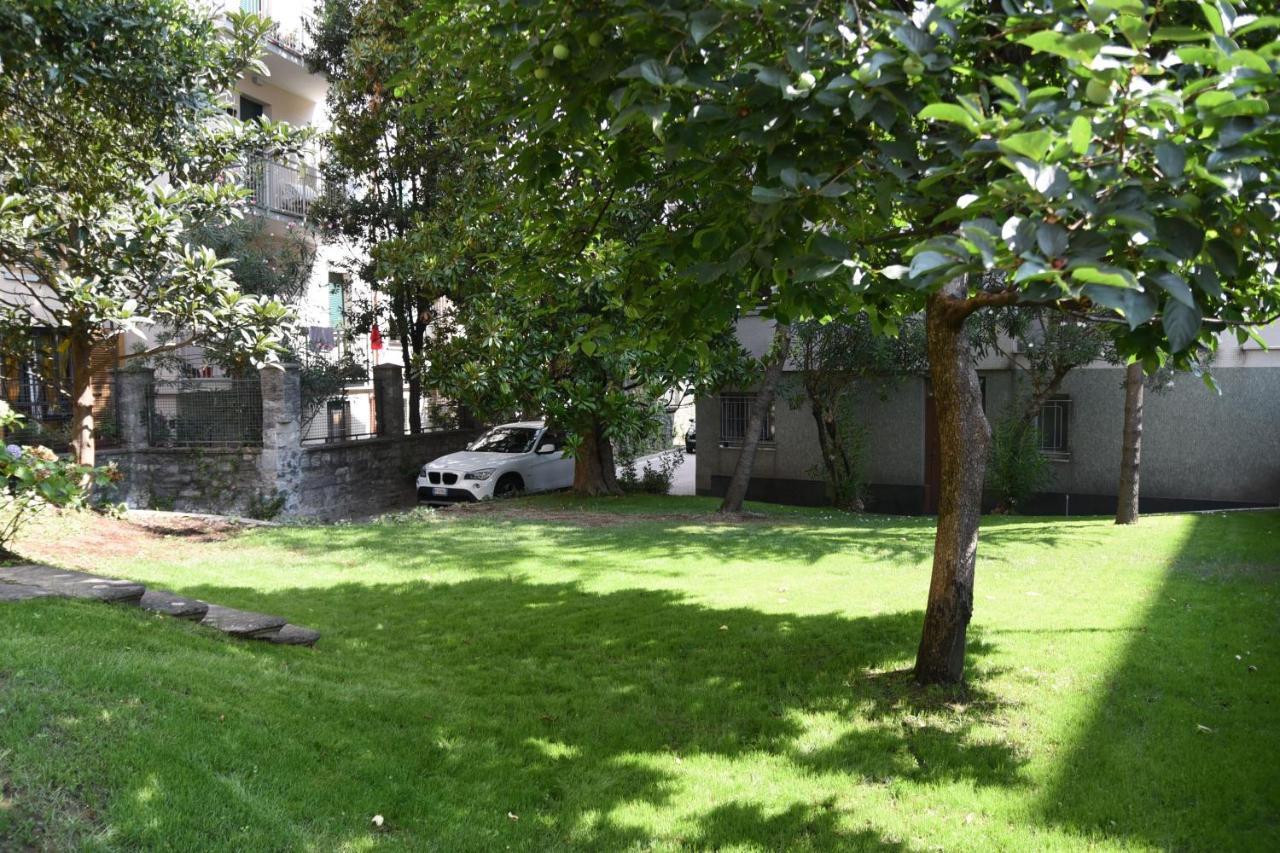 Lake Como Holiday Apartments Ngoại thất bức ảnh